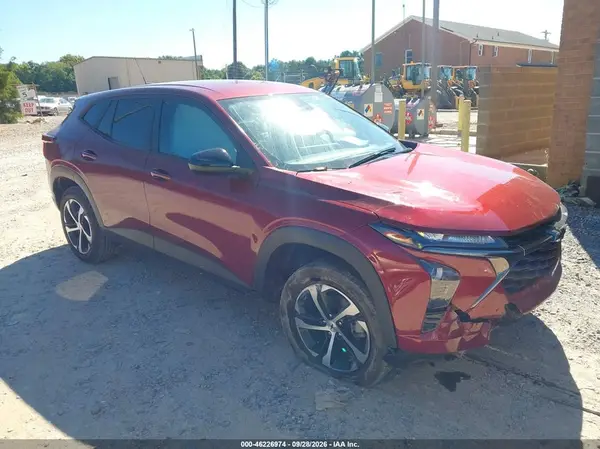 KL77LGE22RC141766 — 2024 Chevrolet TRAX, Передняя часть (Front End), фото до ремонта
