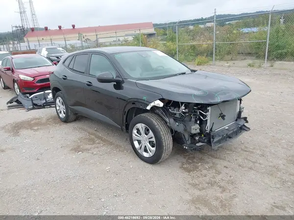 KL77LFEP2SC318635 — 2025 Chevrolet TRAX, Передняя часть (Front End), фото до ремонта