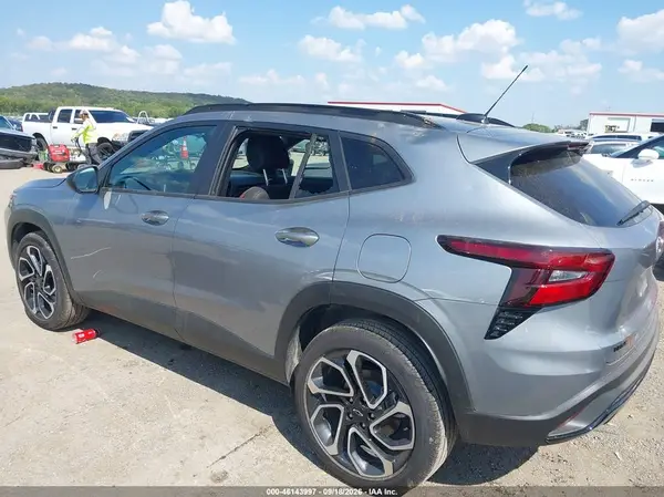 KL77LJEP5TC159176 — 2026 Chevrolet TRAX, фото 3 с аукциона IAAI, Крыша