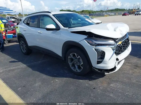 KL77LHEP0TC046695 — 2026 Chevrolet TRAX, Передняя часть (Front End), фото до ремонта