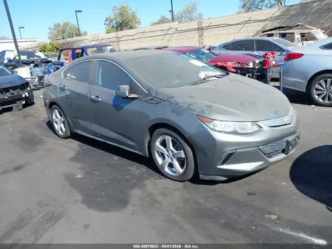 1G1RC6S52HU120986 — 2017 Chevrolet VOLT LT, Угон (Theft), фото до ремонта