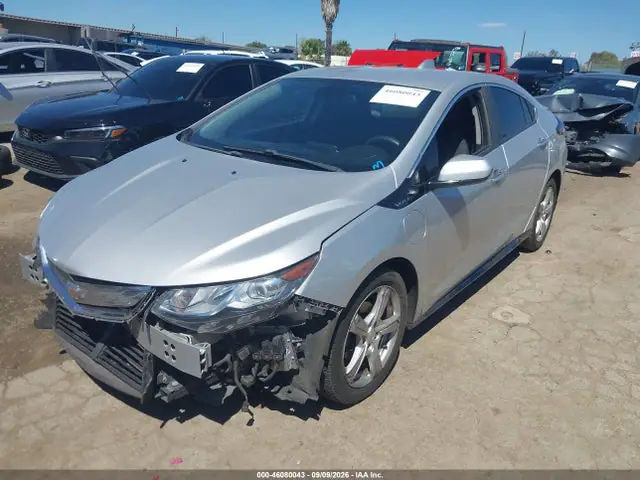 1G1RC6S59JU124720 — 2018 Chevrolet VOLT LT, фото 2 с аукциона IAAI 14.10.2026, Передняя часть