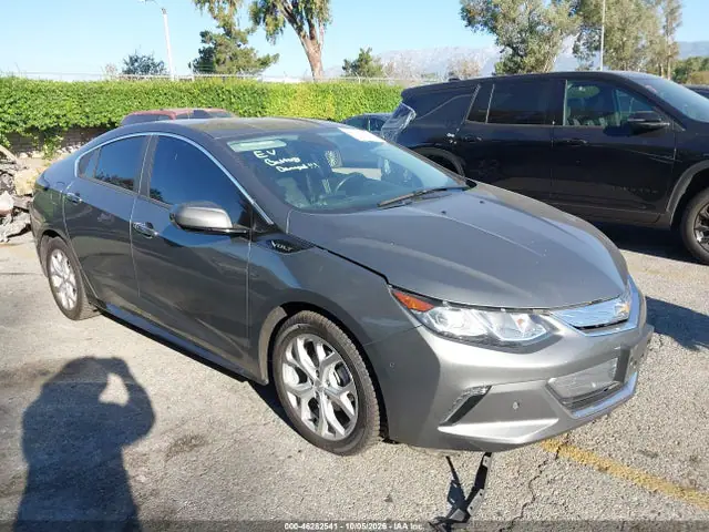 1G1RD6S54GU132777 — 2016 Chevrolet Volt Premier, Повреждения снизу (Undercarriage), фото до ремонта