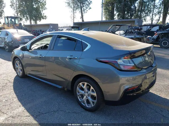 1G1RD6S54GU132777 — 2016 Chevrolet Volt Premier, фото 3 с аукциона IAAI 13.10.2026, Повреждения снизу