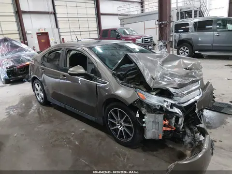 1G1RD6E48EU160694 — 2014 Chevrolet Volt, Передняя часть (Front End), фото до ремонта