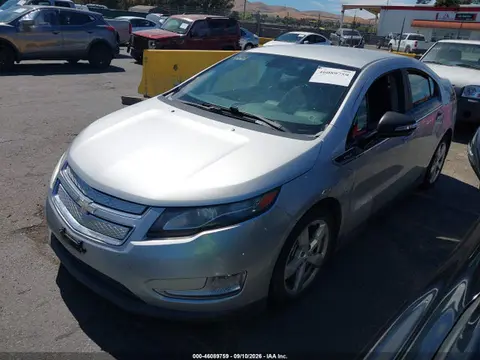 2014 Chevrolet Volt VIN 1G1RE6E47EU171652 фото 2