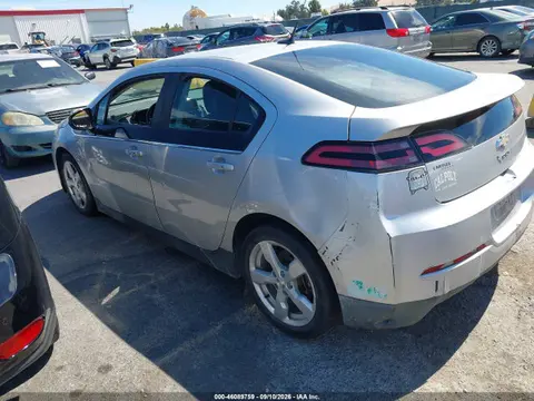2014 Chevrolet Volt VIN 1G1RE6E47EU171652 фото 3