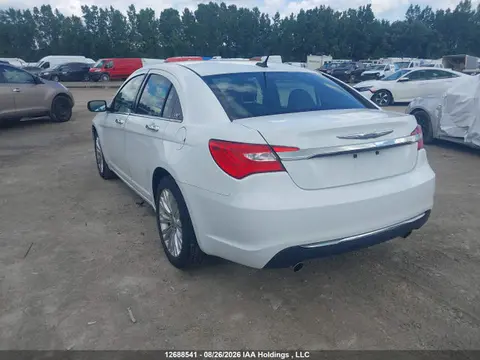 2014 Chrysler 200 Limited VIN 1C3CCBCG9EN121410 фото 3