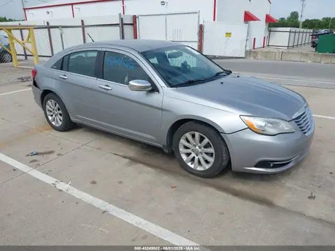 1C3CCBCG1EN150304 — 2014 Chrysler 200 Limited, Задняя часть справа (Right Rear), фото до ремонта