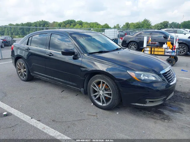 2014 Chrysler 200 Limited VIN 1C3CCBCG9EN191733 фото 1