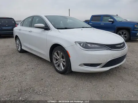 1C3CCCAB2FN644671 — 2015 Chrysler 200 Limited, Задняя часть (Rear), фото до ремонта