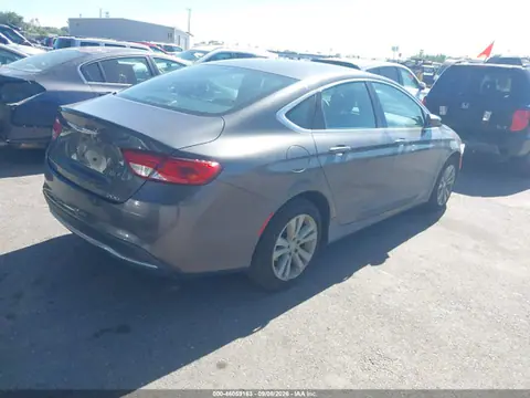 2015 Chrysler 200 Limited VIN 1C3CCCAB8FN624778 фото 4