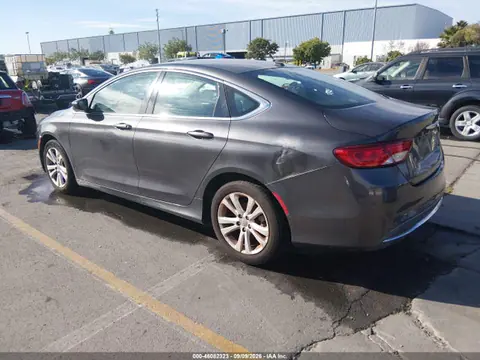 2015 Chrysler 200 Limited VIN 1C3CCCAB6FN666978 фото 3