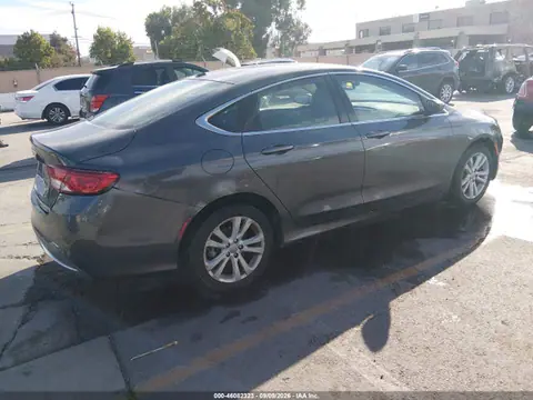 2015 Chrysler 200 Limited VIN 1C3CCCAB6FN666978 фото 4