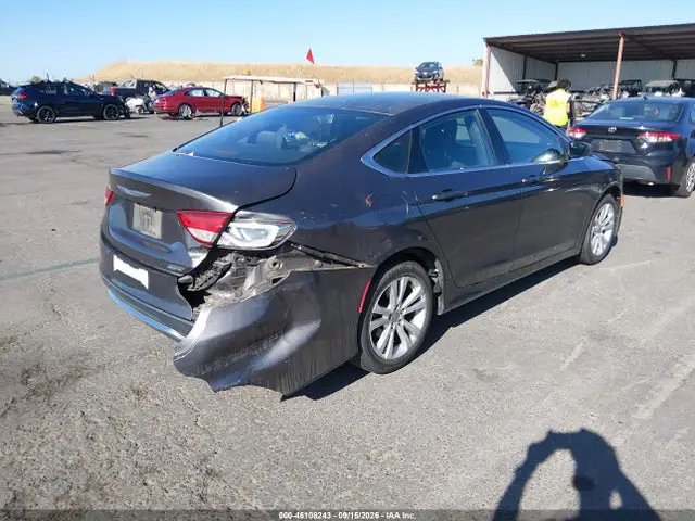 1C3CCCAB3FN622839 — 2015 Chrysler 200 Limited, фото 4 с аукциона IAAI 30.09.2026, Передняя часть