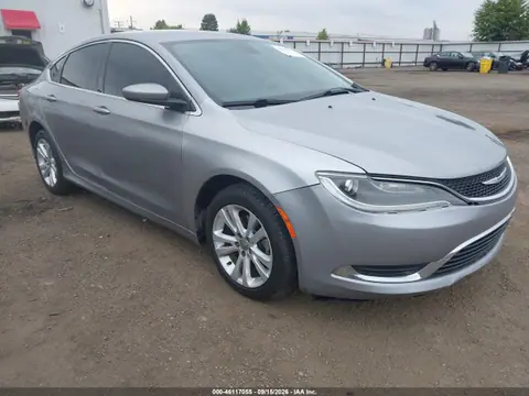 1C3CCCAB7FN681683 — 2015 Chrysler 200 Limited, Передняя часть справа (Right Front), фото до ремонта
