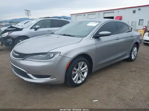 2015 Chrysler 200 Limited VIN 1C3CCCAB7FN681683 фото 2