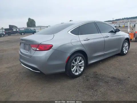 2015 Chrysler 200 Limited VIN 1C3CCCAB7FN681683 фото 4