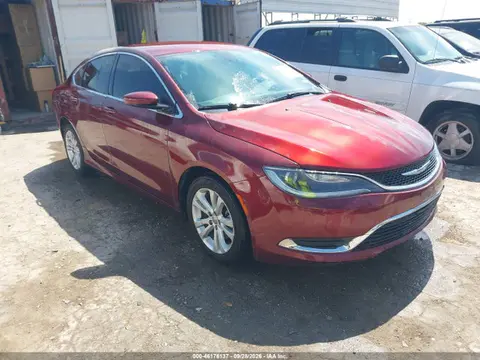 1C3CCCAB0FN748706 — 2015 Chrysler 200 Limited, Естественный износ (Normal Wear & Tear), фото до ремонта