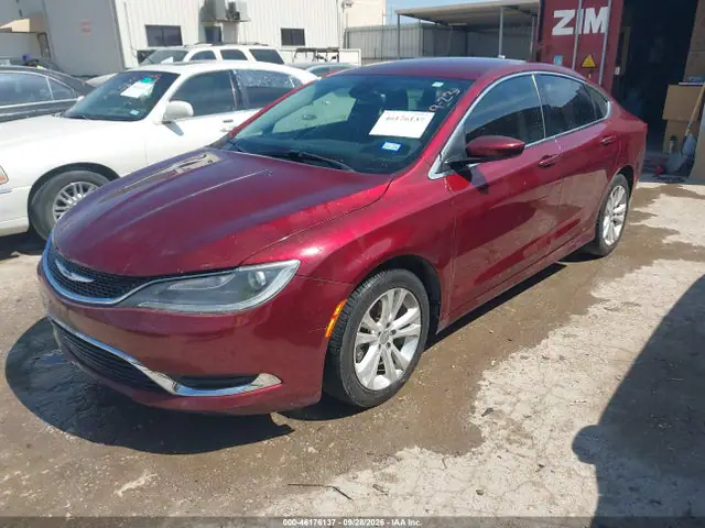 2015 Chrysler 200 Limited VIN 1C3CCCAB0FN748706 фото 2