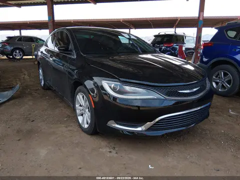 1C3CCCAB2FN627191 — 2015 Chrysler 200 Limited, Пресная вода (Fresh Water), фото до ремонта