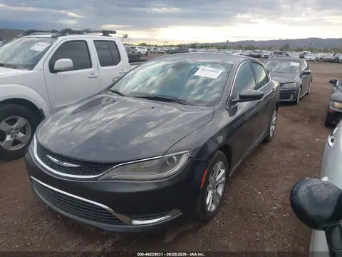2015 Chrysler 200 Limited VIN 1C3CCCAB8FN627308 фото 2