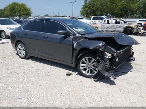 1C3CCCAB0GN144087 — 2016 Chrysler 200 Limited, Передняя часть (Front End), фото до ремонта