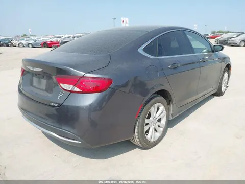 2016 Chrysler 200 Limited VIN 1C3CCCAB6GN113510 фото 4