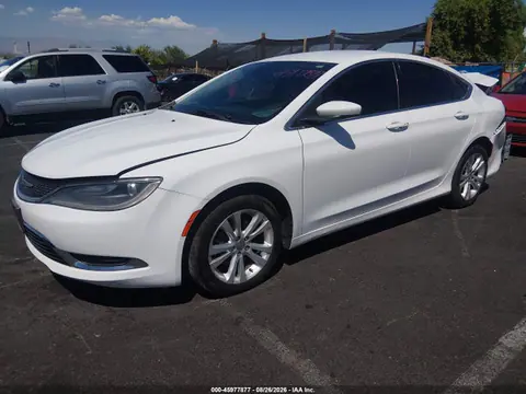 2016 Chrysler 200 Limited VIN 1C3CCCAB4GN119984 фото 2