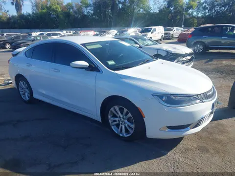 1C3CCCAB2GN101225 — 2016 Chrysler 200 Limited, Задняя часть (Rear), фото до ремонта