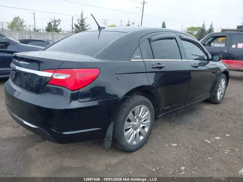 2014 Chrysler 200 LX VIN 1C3CCBAB2EN104861 фото 4