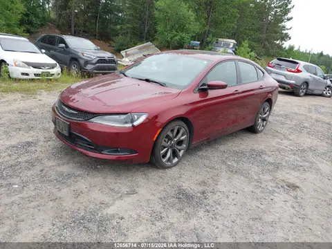 2015 Chrysler 200 S VIN 1C3CCCDG5FN639195 фото 2