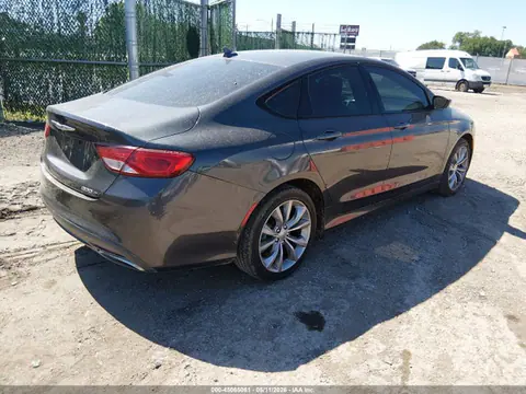 2015 Chrysler 200 S VIN 1C3CCCBB5FN739191 фото 4