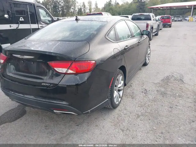 1C3CCCBG7FN735882 — 2015 Chrysler 200 S, фото 4 с аукциона IAAI 14.10.2026, Передняя часть