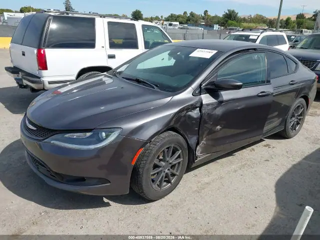 2016 Chrysler 200 S VIN 1C3CCCBG4GN138593 фото 2