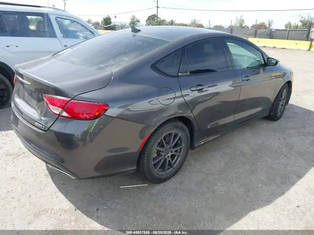 2016 Chrysler 200 S VIN 1C3CCCBG4GN138593 фото 4