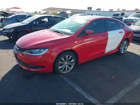 2016 Chrysler 200 S VIN 1C3CCCBG4GN146998 фото 2