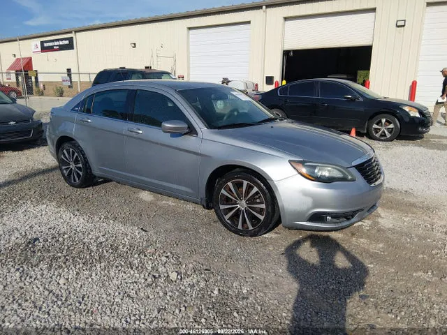 2014 Chrysler 200 Touring VIN 1C3CCBBB6EN178587 фото 1