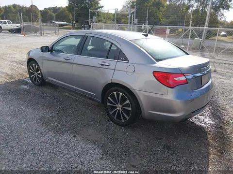2014 Chrysler 200 Touring VIN 1C3CCBBB6EN178587 фото 3
