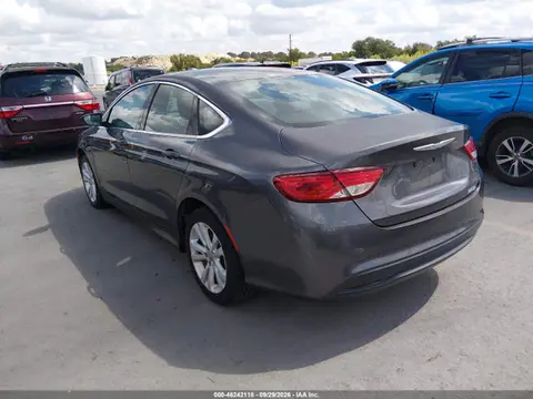 2017 Chrysler 200 Touring VIN 1C3CCCFB9HN502443 фото 3