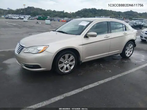 1C3CCBBB2DN611756 — 2013 Chrysler 200, фото 3 с аукциона IAAI, Задняя часть слева