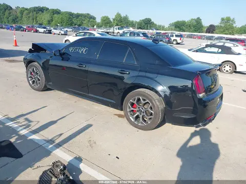 2018 Chrysler 300 300s Awd VIN 2C3CCAGG3JH130384 фото 3