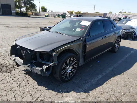 2014 Chrysler 300 300s VIN 2C3CCABTXEH121563 фото 2