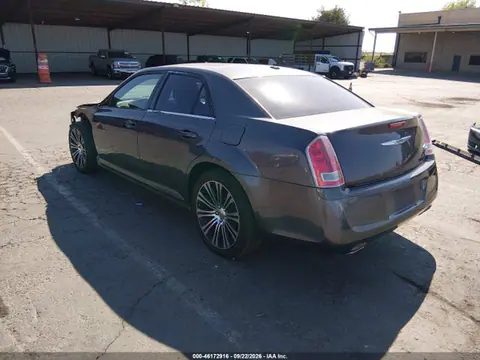 2014 Chrysler 300 300s VIN 2C3CCABTXEH121563 фото 3