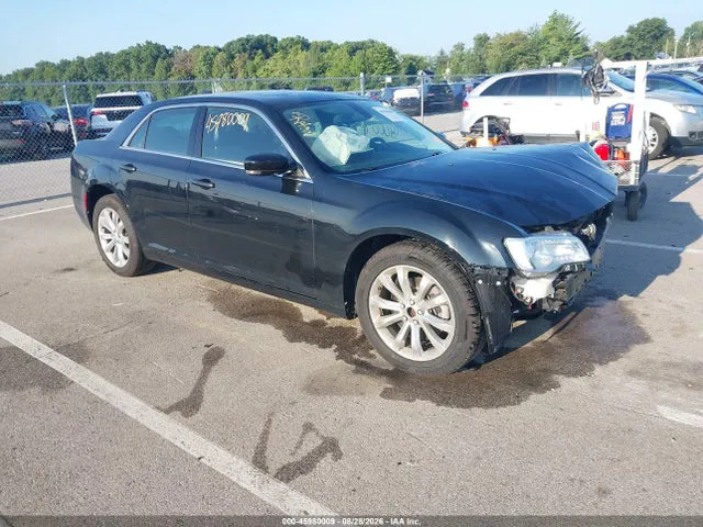 2017 Chrysler 300 Limited Awd VIN 2C3CCARG7HH506866 фото 1