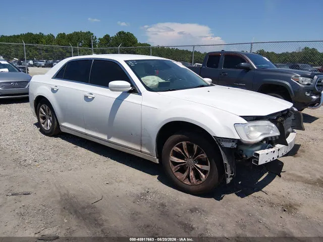 2015 Chrysler 300 Limited VIN 2C3CCAAG3FH872185 фото 1