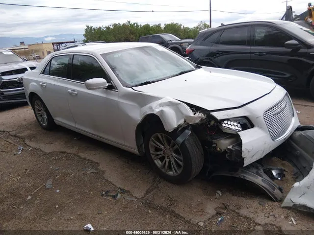 2015 Chrysler 300 Limited VIN 2C3CCAAG8FH802102 фото 1