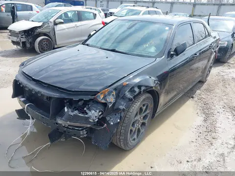 2018 Chrysler 300 S VIN 2C3CCAGG7JH191706 фото 2