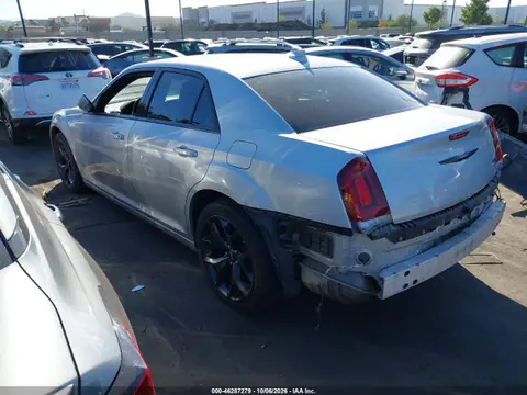 2022 Chrysler 300 S VIN 2C3CCABG0NH158611 фото 3