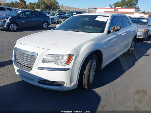2014 Chrysler 300 VIN 2C3CCAAG0EH383029 фото 2